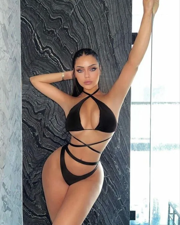 Emily - Image 2
